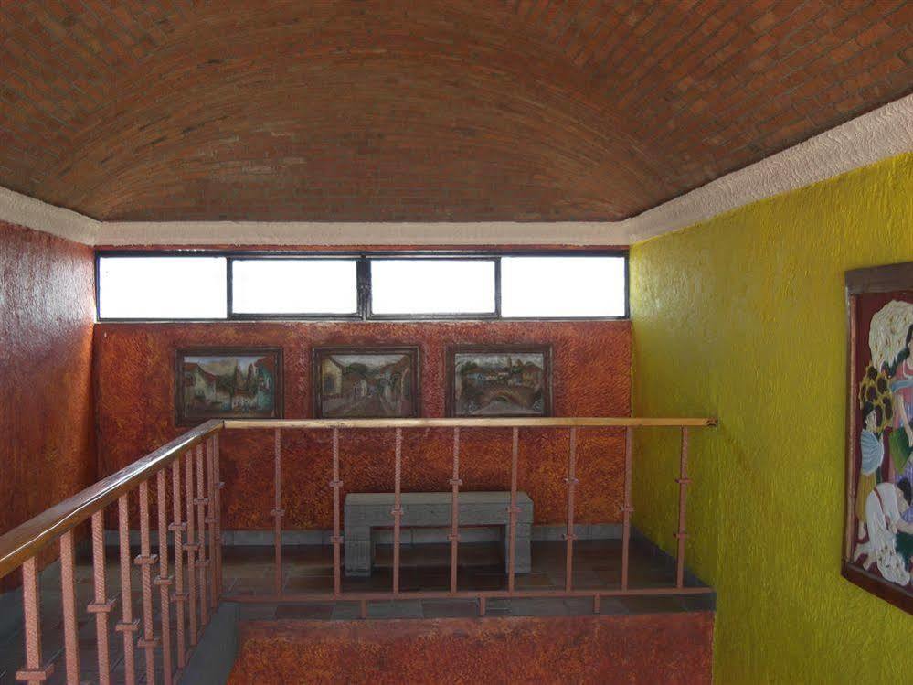 State Inn Chihuahua Buitenkant foto