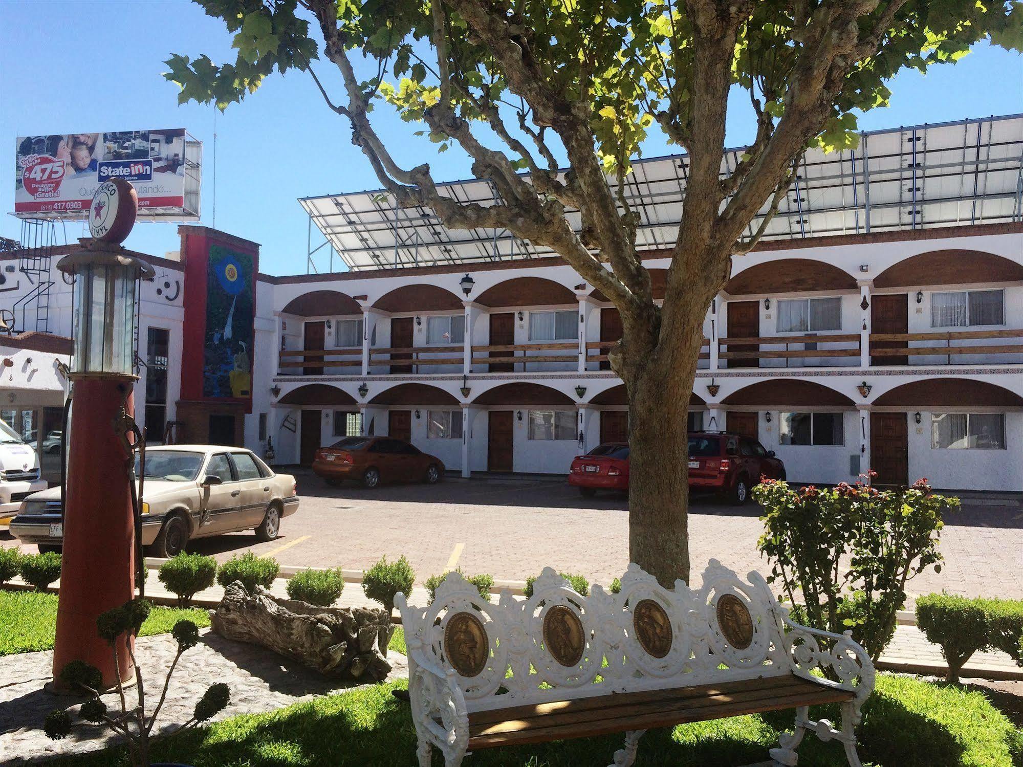 State Inn Chihuahua Buitenkant foto