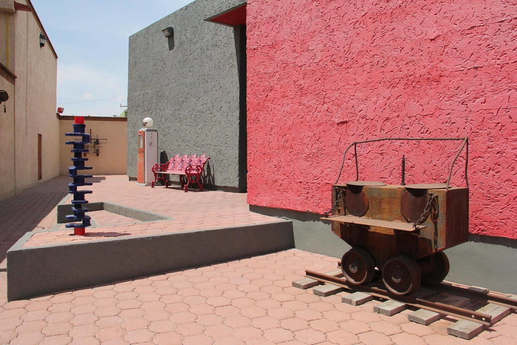 State Inn Chihuahua Buitenkant foto