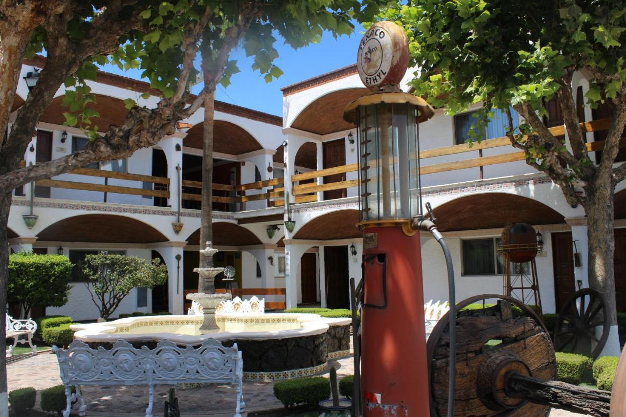 State Inn Chihuahua Buitenkant foto