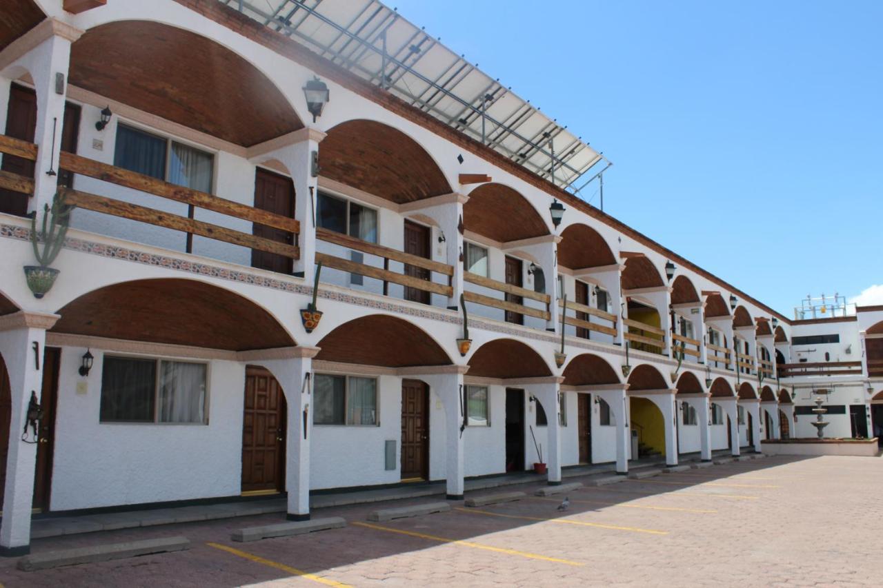 State Inn Chihuahua Buitenkant foto